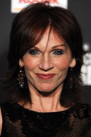 Mary Lou Henner to Guest Star on Martha Williamson's Signed, Sealed, Delivered